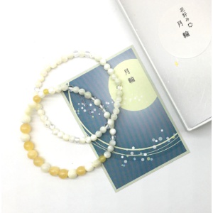二輪の創作腕輪ブレス「月輪」