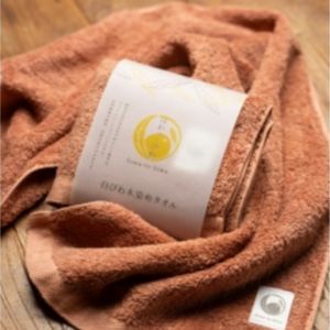 白びわ木染めタオル