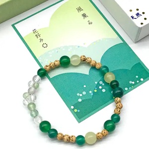 創作腕輪念珠「風薫る」