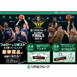 選手サイン入りTシャツ 他